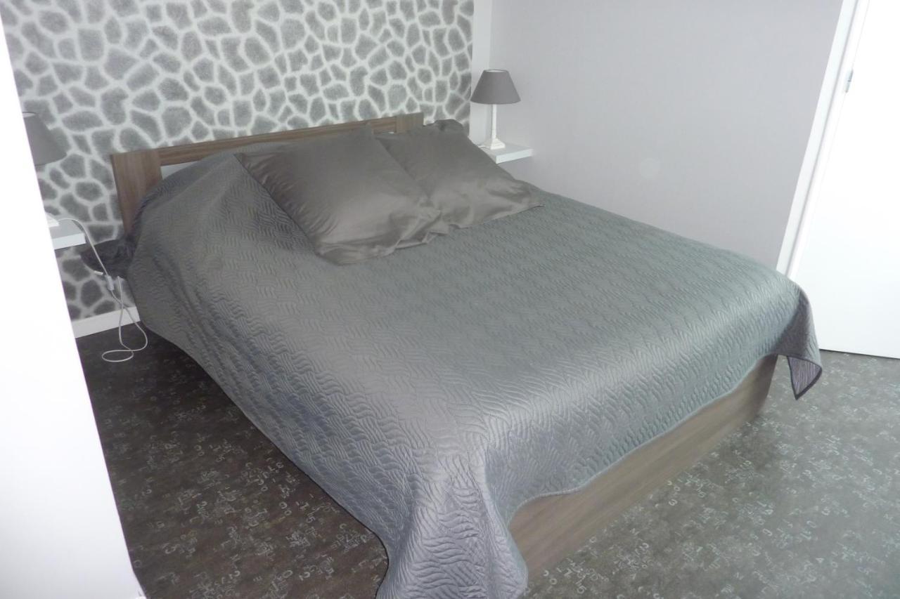 Gite De Ningles Outreau 6 Personnes 2 Chambres Salle De Bain Chacune Exterior photo